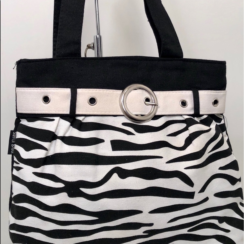 Youth bag black and white